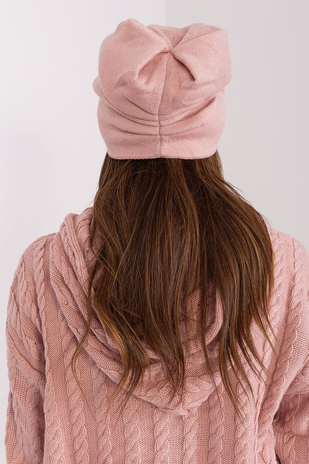 Oppdag vårt utvalg av stilfulle  Cap- AT til dame i ulike størrelser og kvalitetsmaterialer – perfekte til jobb; fritid og alle dager. Rask levering og gode priser hos MS Stylehaven. se mer!