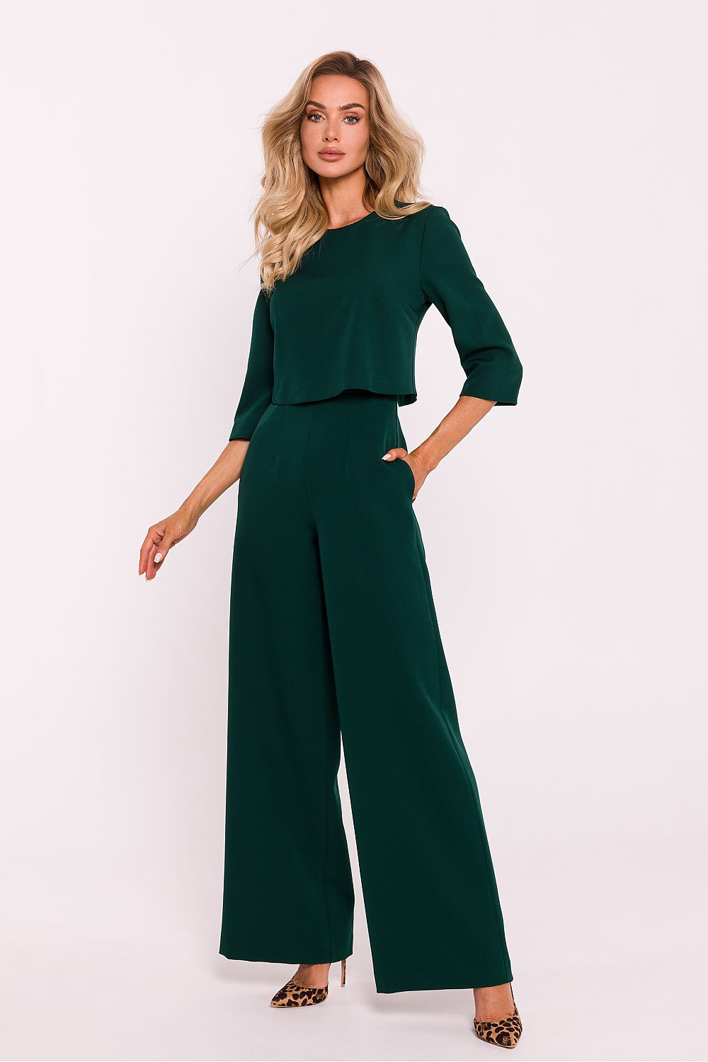 Buksedress / Jumpsuit - Moe til dame fra MS StyleHaven, laget av polyester, farge Rød, størrelse M, med short ermer, perfekt til dress