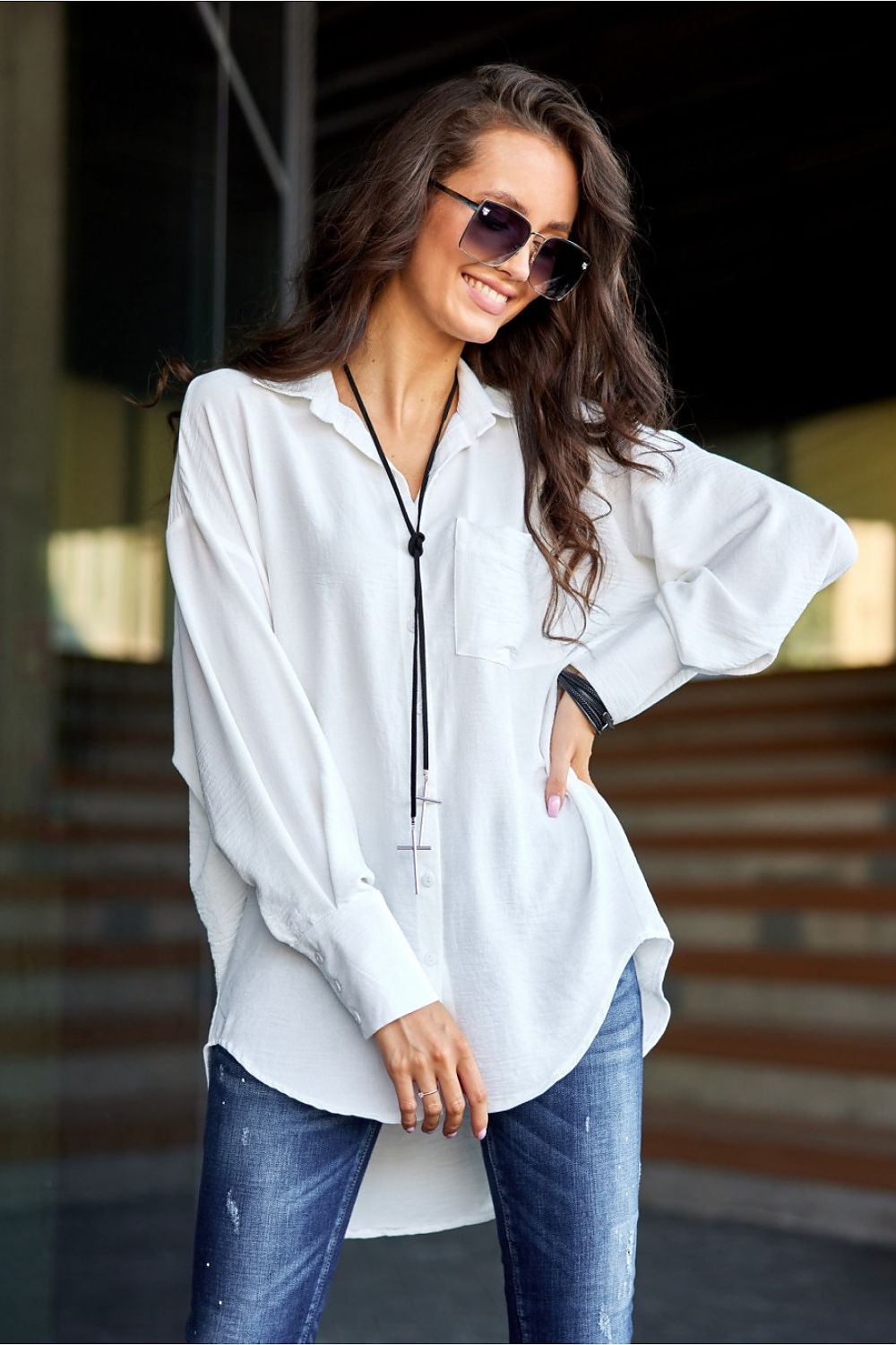 Urban Flow – asymmetrisk oversized skjorte fra Roco Fashion fra MS StyleHaven, størrelse L/XL, med long, bukselengde long, kjolelengde maxi, kjolestil sheath