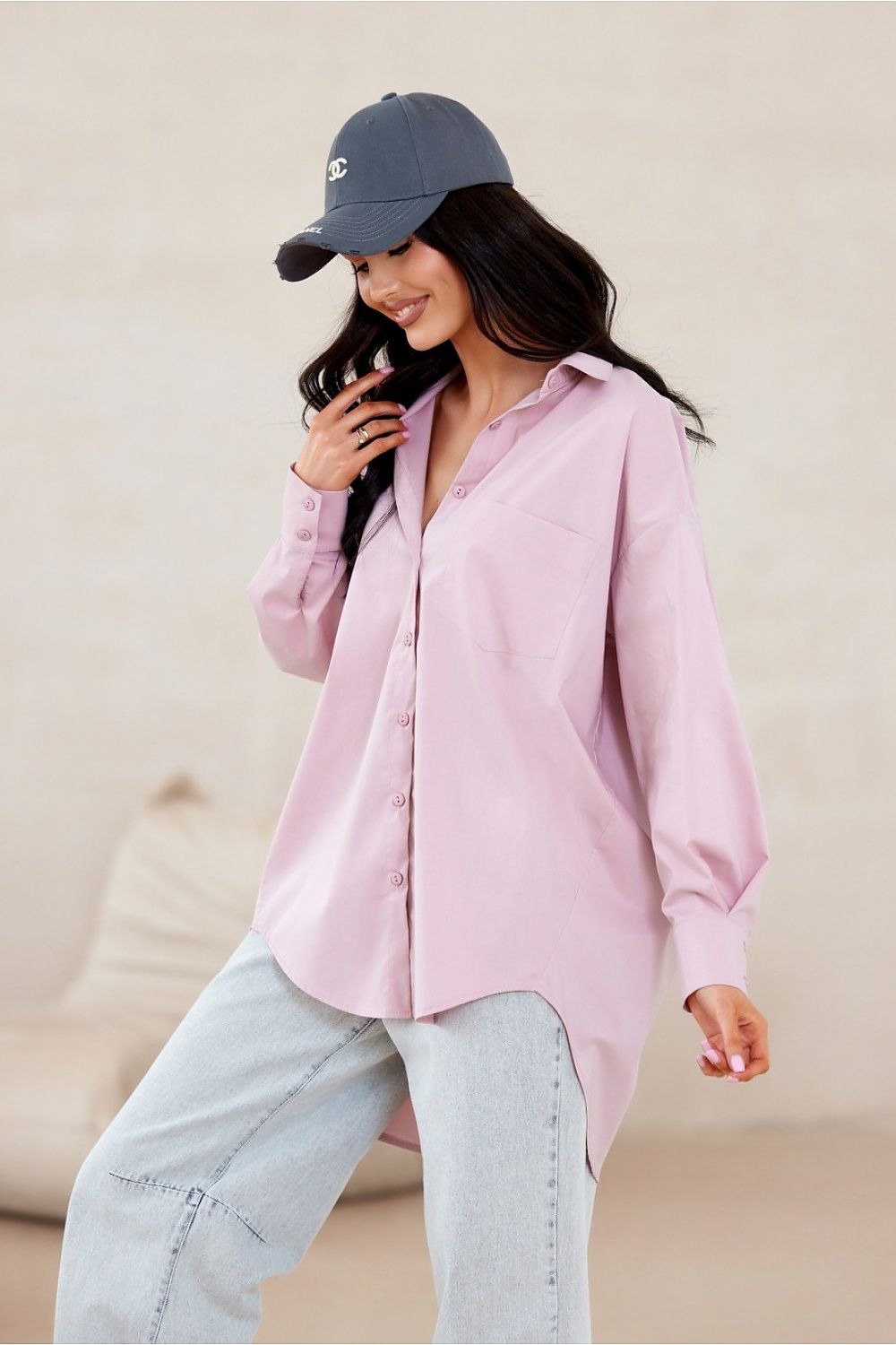 Sienna Plus Size-skjorte – asymmetrisk snitt og klassiske detaljer fra MS StyleHaven, størrelse one-size-fits-all, med long, bukselengde long, kjolelengde mini, kjolestil wrap; a-line