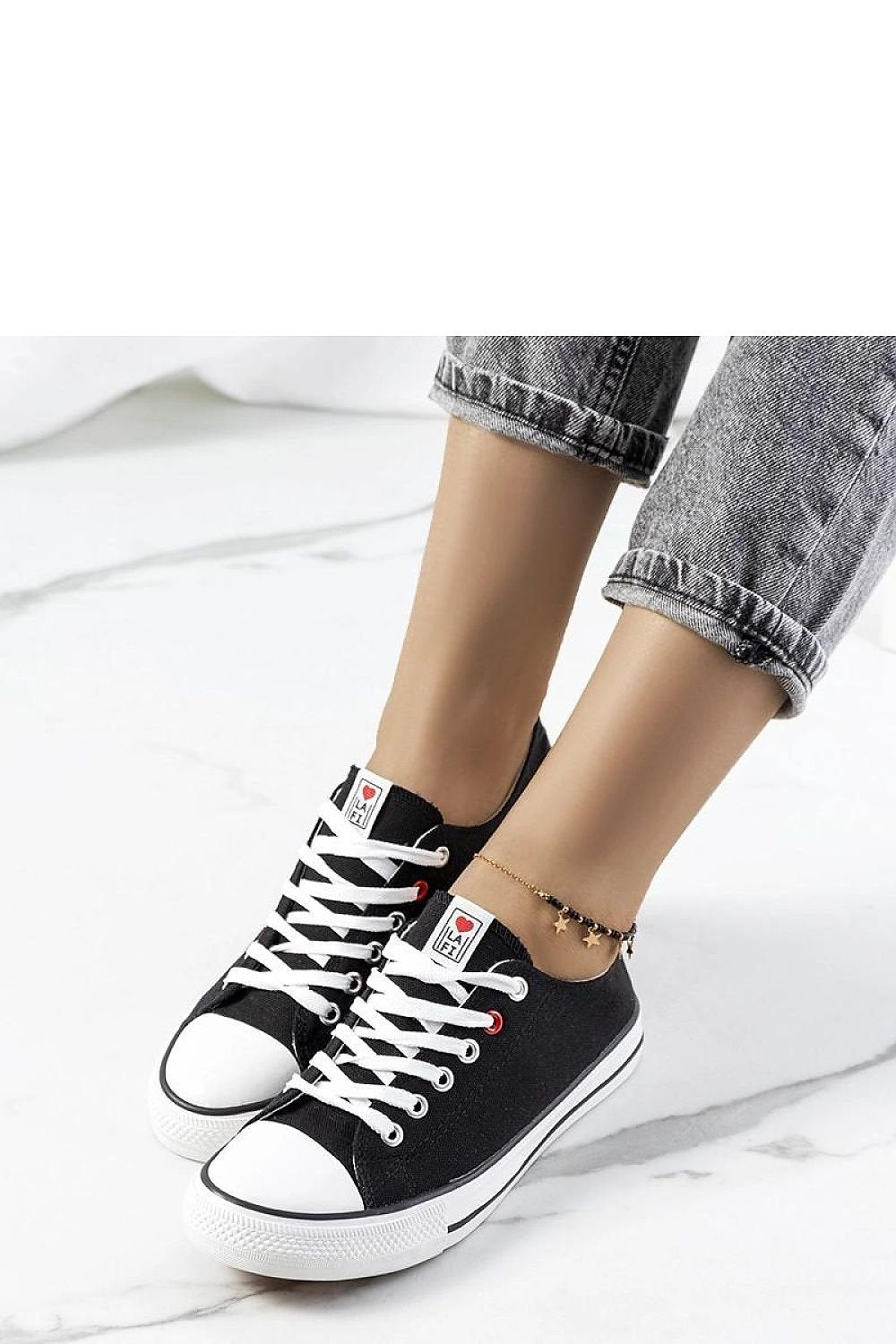 Kolind svarte joggesko til dame til dame fra MS StyleHaven, laget av Viskose; polyester; Polyamid, farge Svart, størrelse 37, med long ermer, perfekt til casual