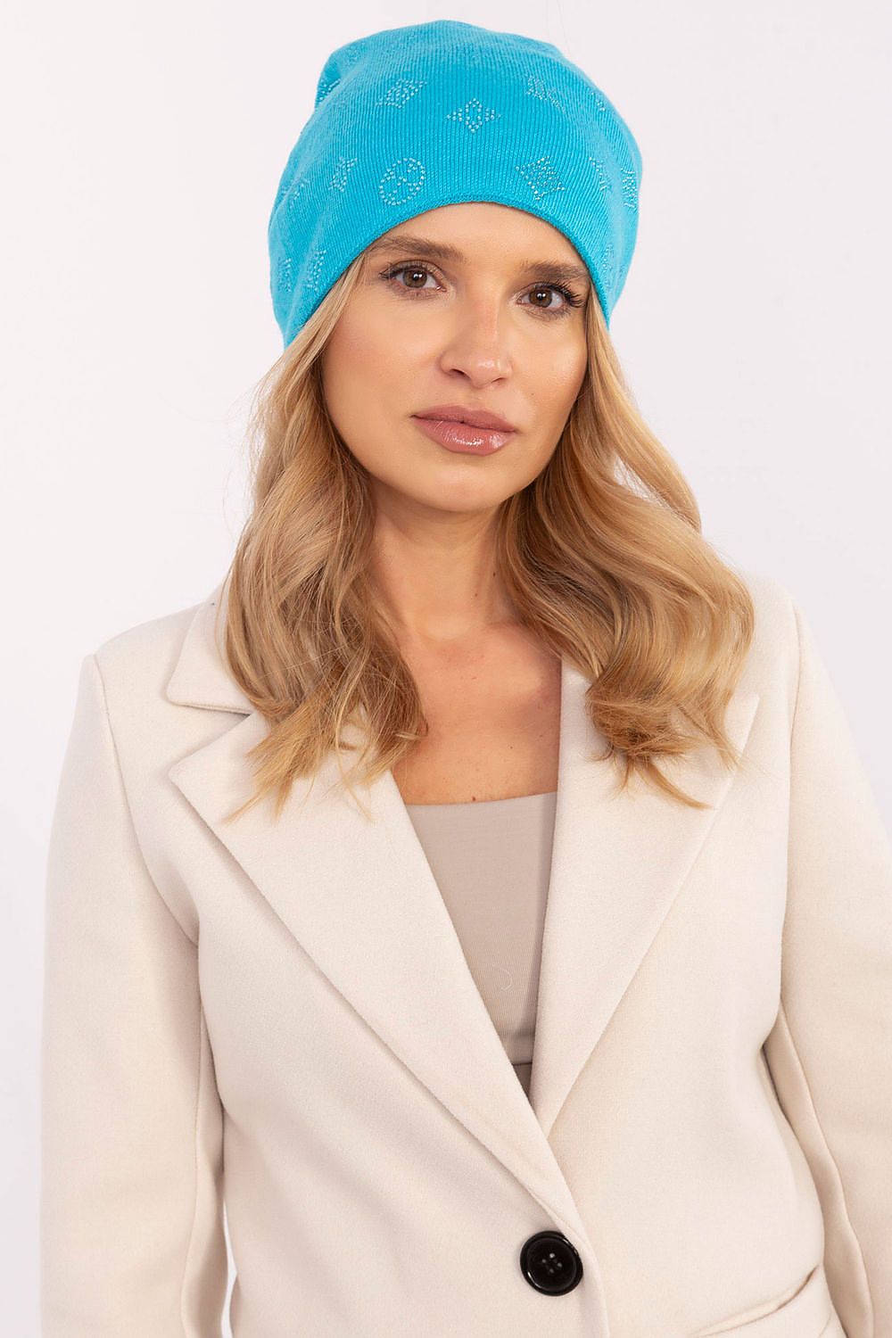 Oppdag vårt utvalg av stilfulle  Cap- AT til dame i ulike størrelser og kvalitetsmaterialer – perfekte til jobb; fritid og alle dager. Rask levering og gode priser hos MS Stylehaven. se mer!