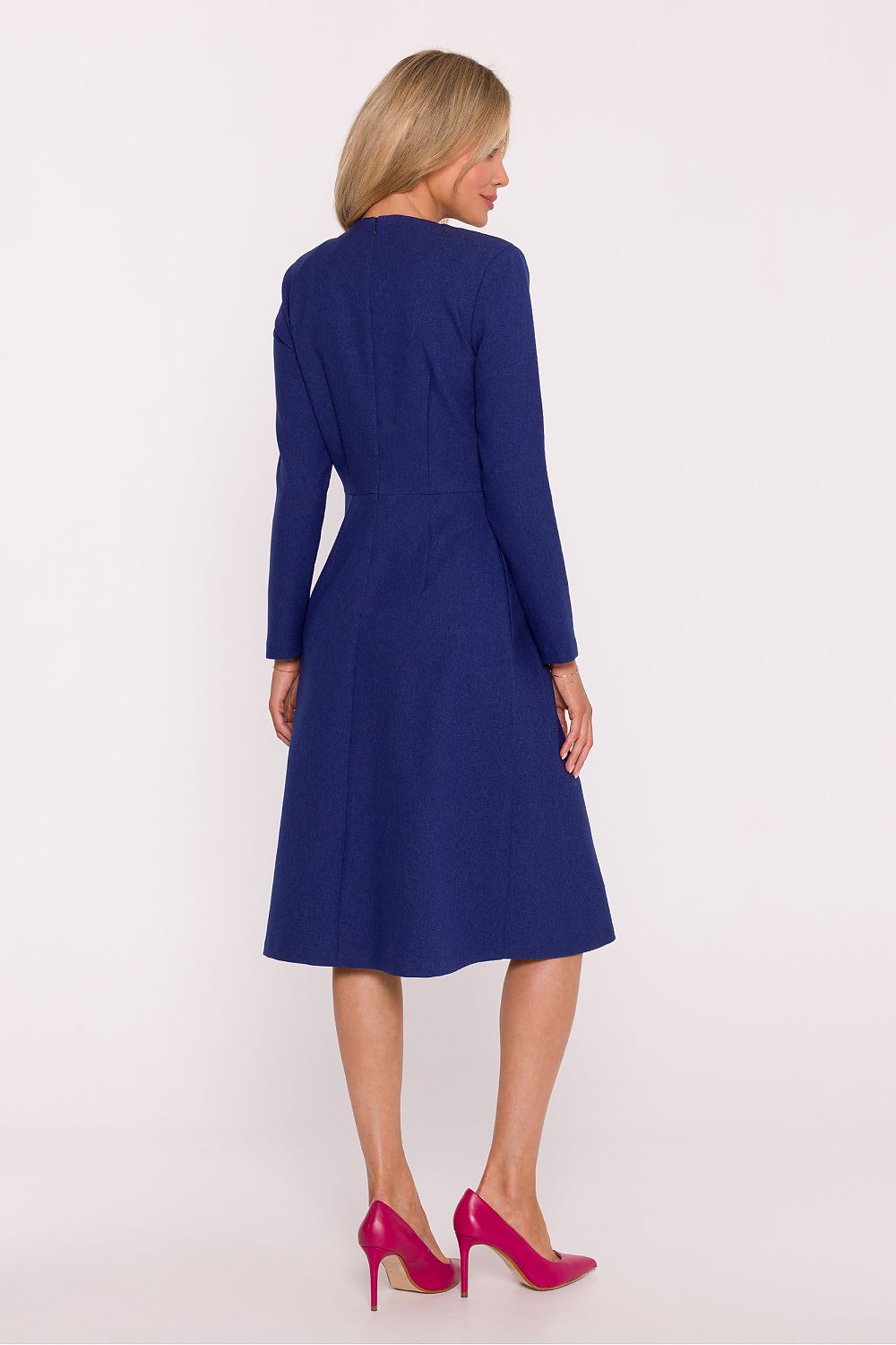 Oppdag vårt utvalg av stilfulle Grå Dagkjole Stylove til dame i ulike størrelser og kvalitetsmaterialer – perfekte til jobb; fritid og alle dager. Rask levering og gode priser hos MS Stylehaven. se mer!