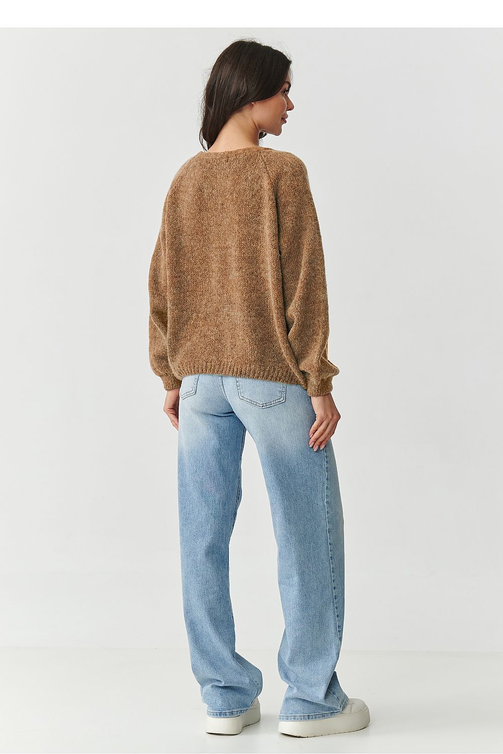 Oppdag vårt utvalg av stilfulle  Cardigan Makadamia til dame i ulike størrelser og kvalitetsmaterialer – perfekte til jobb; fritid og alle dager. Rask levering og gode priser hos MS Stylehaven. se mer!