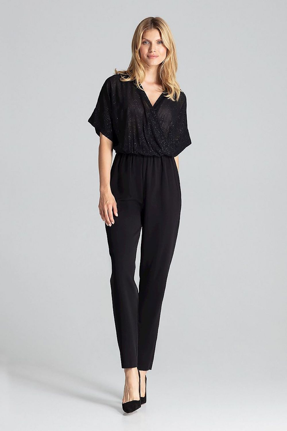 Elegant rød jumpsuit med brokade / Figl til dame fra MS StyleHaven, laget av polyester, farge Svart, størrelse s, med short ermer, perfekt til casual; dress