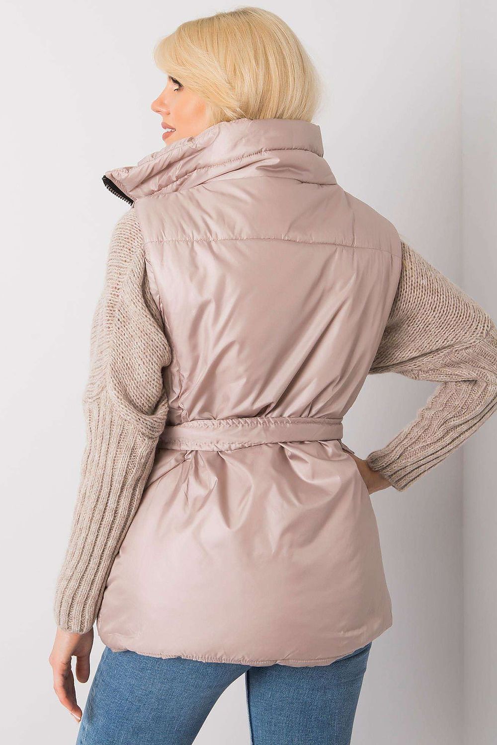 Oppdag vårt utvalg av stilfulle Grå Vest Ex Moda til dame i ulike størrelser og kvalitetsmaterialer – perfekte til jobb; fritid og alle dager. Rask levering og gode priser hos MS Stylehaven. se mer!