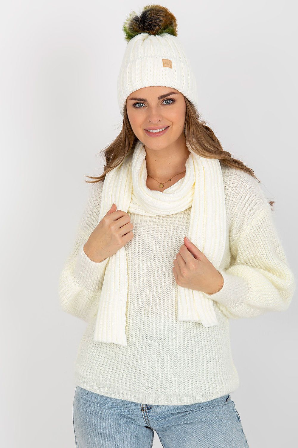 Oppdag vårt utvalg av stilfulle Beige Sett Rue Paris til dame i ulike størrelser og kvalitetsmaterialer – perfekte til jobb; fritid og alle dager. Rask levering og gode priser hos MS Stylehaven. se mer!