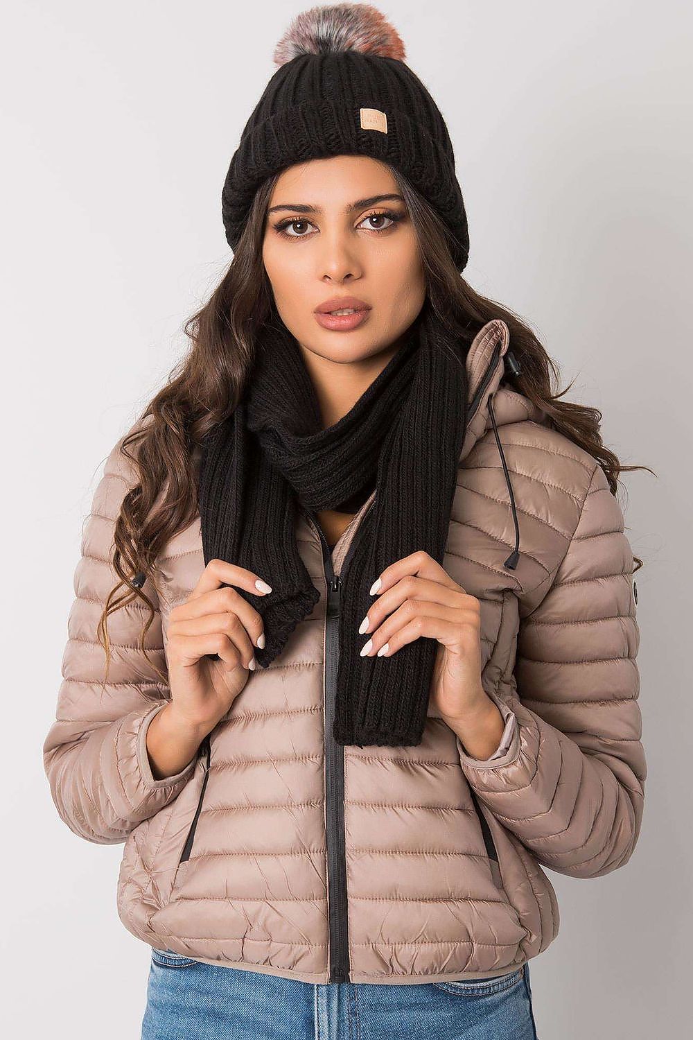 Oppdag vårt utvalg av stilfulle  Sett Rue Paris til dame i ulike størrelser og kvalitetsmaterialer – perfekte til jobb; fritid og alle dager. Rask levering og gode priser hos MS Stylehaven. se mer!