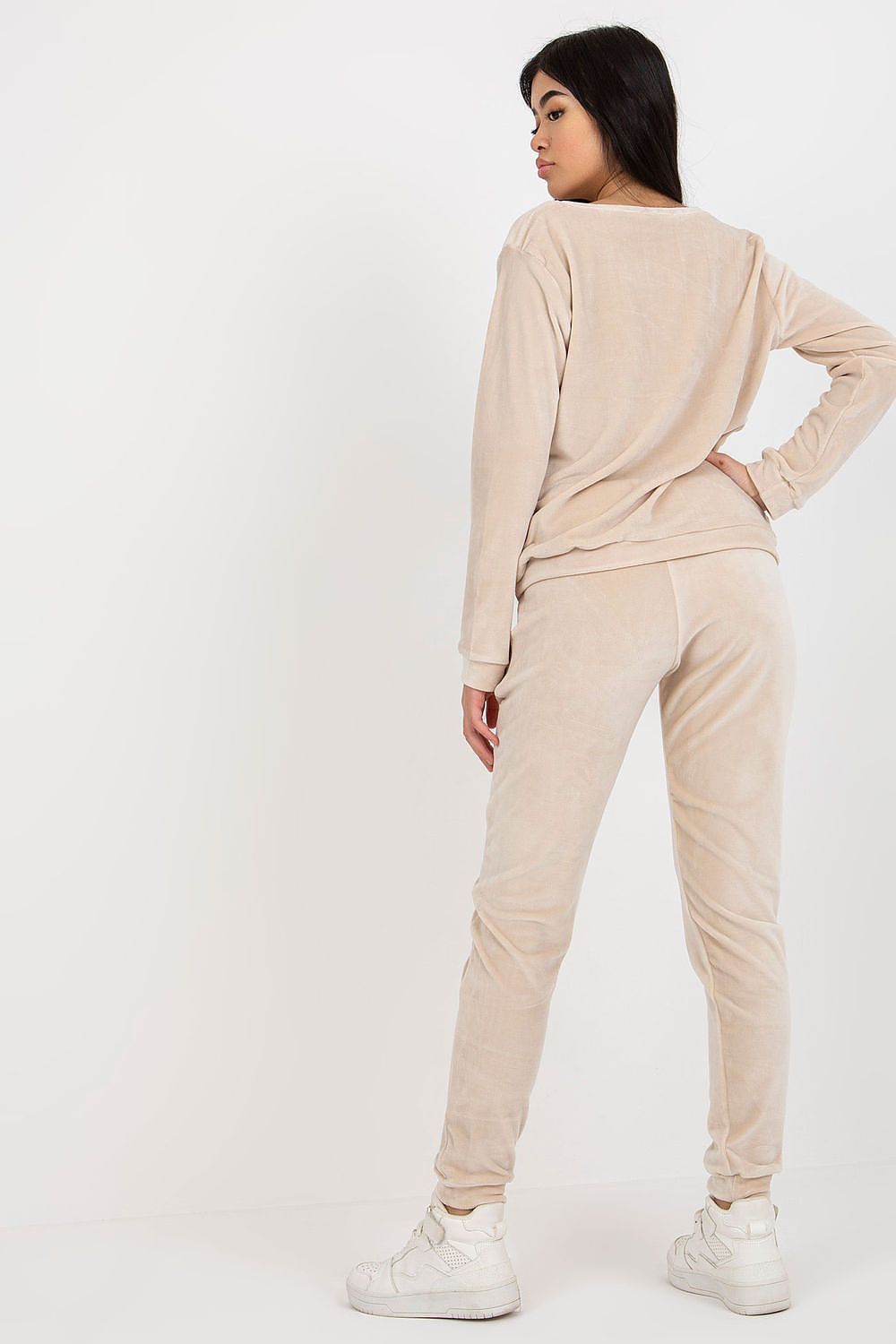 Oppdag vårt utvalg av stilfulle Fiolett Sett Rue Paris til dame i ulike størrelser og kvalitetsmaterialer – perfekte til jobb; fritid og alle dager. Rask levering og gode priser hos MS Stylehaven. se mer!