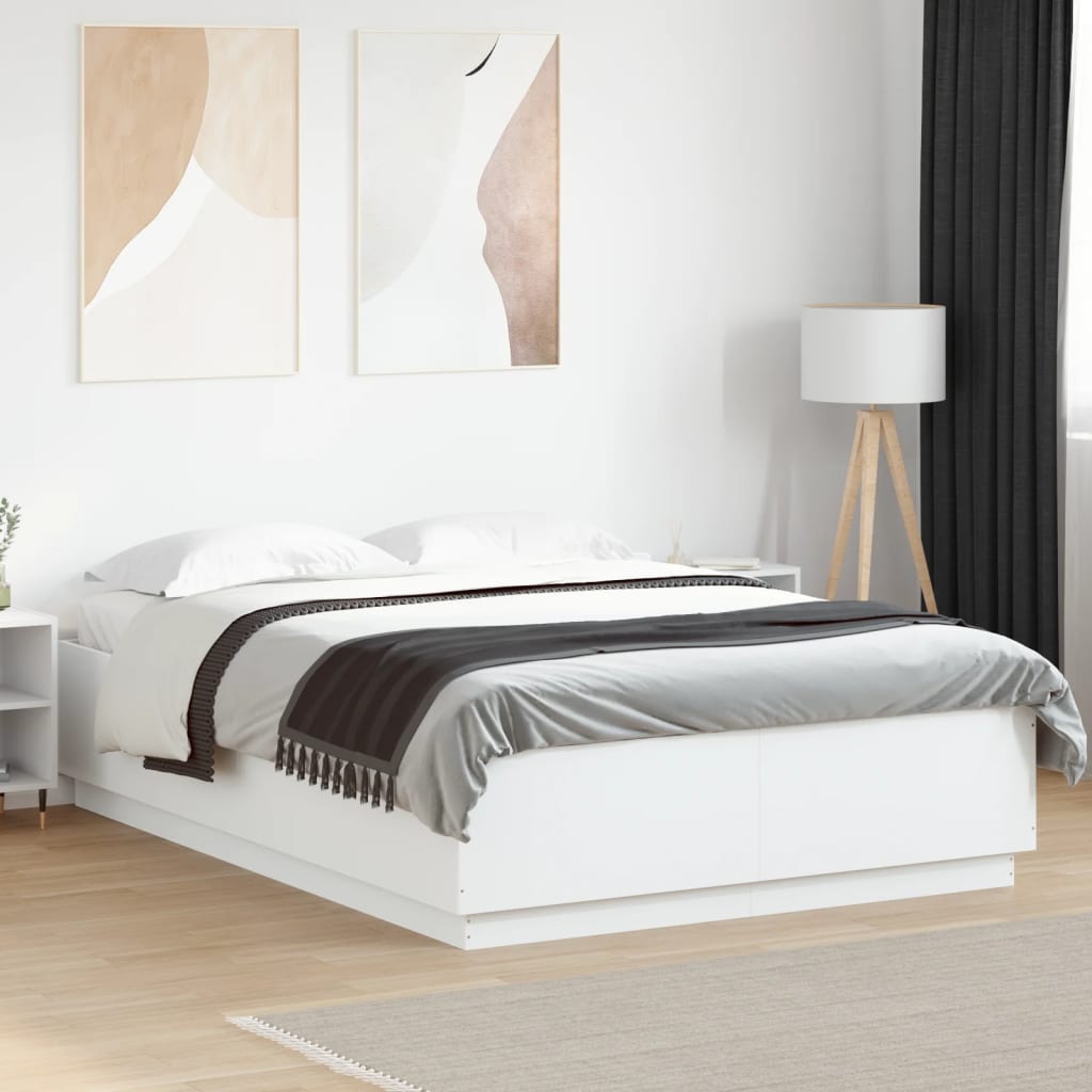 Sengeramme Med Led-Lys Hvit 150X200 Cm Konstruert Tre