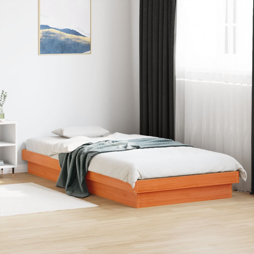 Led-Sengeramme Voksbrun 90X200 Cm Heltre Furu