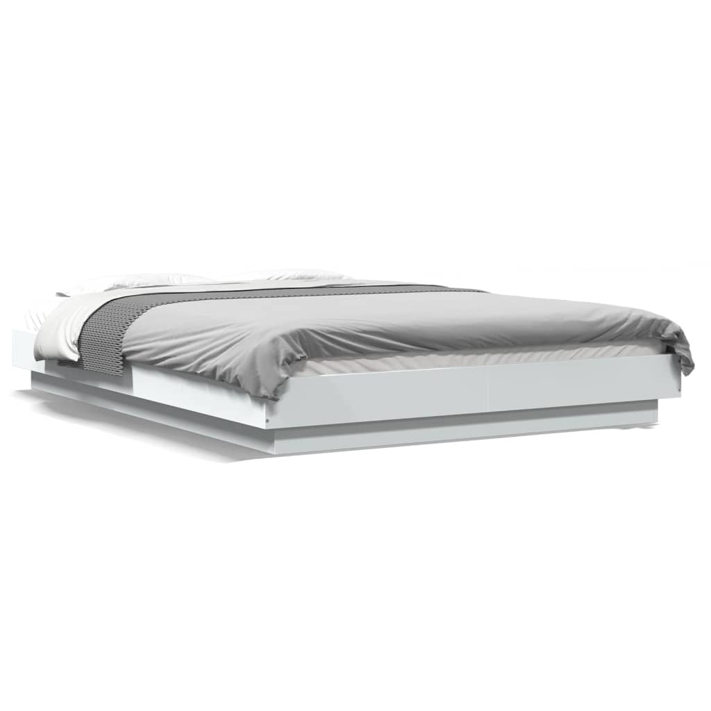 Sengeramme Hvit 140X200 Cm Konstruert Tre