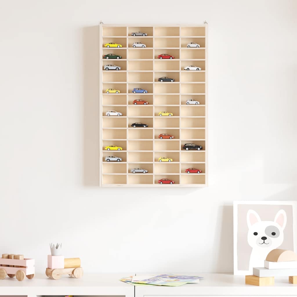 Samlerutstilling I Tre Med 56 Rom 40X4,5X60 Cm