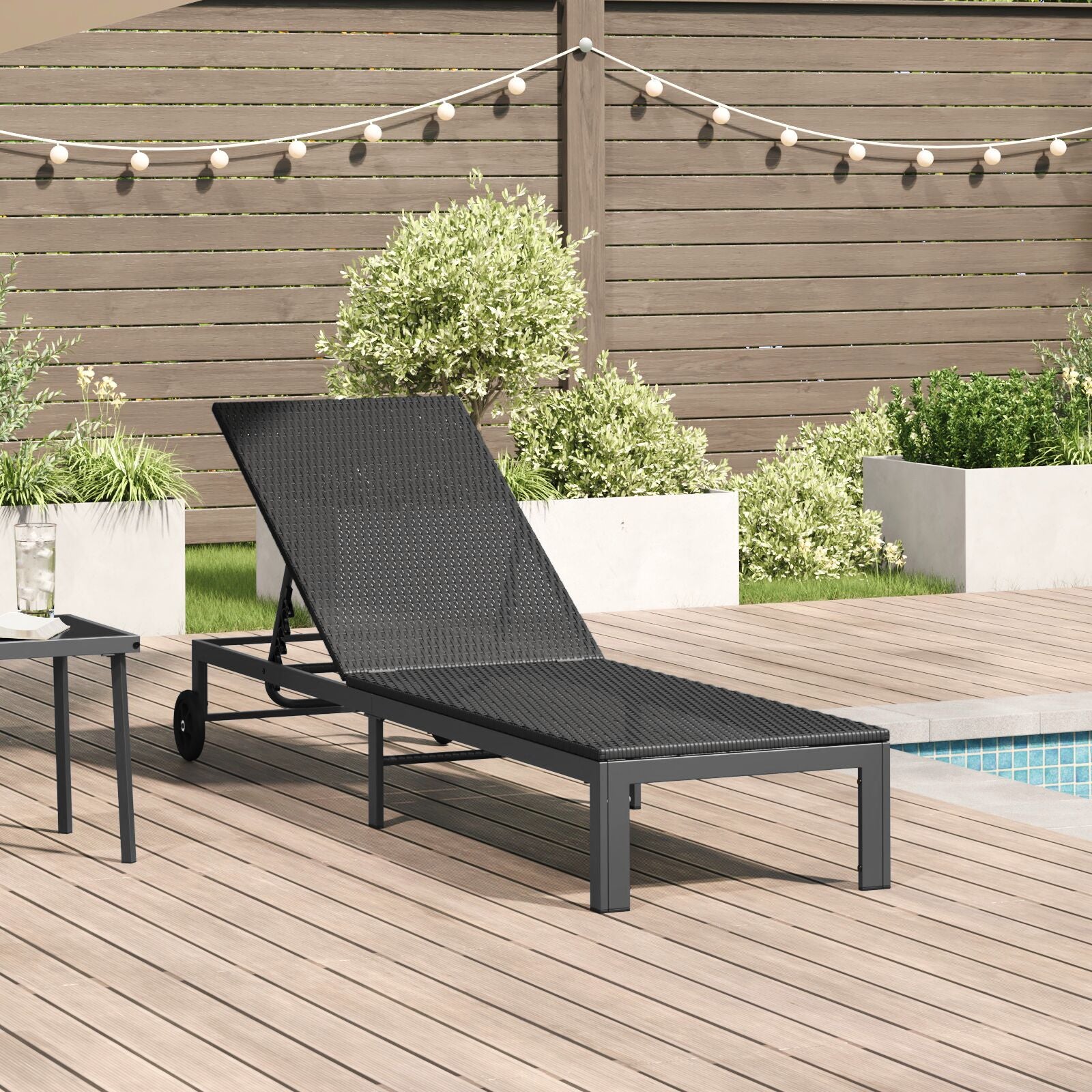 Solseng Med Hjul Svart Poly Rattan