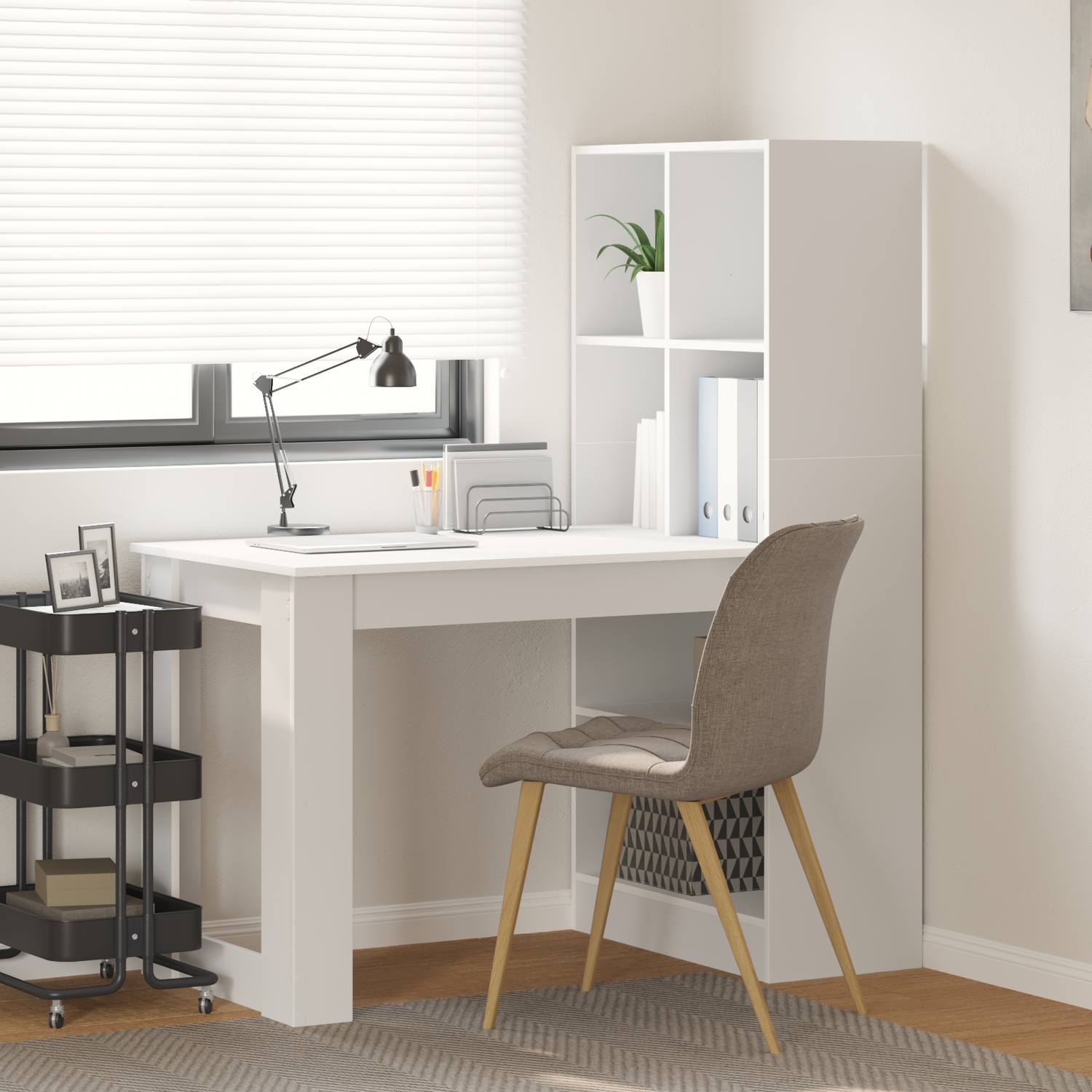 Skrivebord Med Hylle Hvit 122 X 67 X 145 Cm Konstruert Tre
