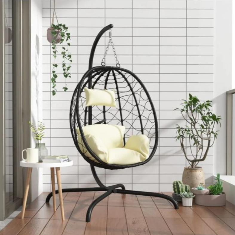 Hengestol med egg og pute polyrotting og stål 106 x 103 x 195 cm