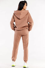 Oppdag vårt utvalg av stilfulle Beige Treningsbukser Infinite You til dame i ulike størrelser og kvalitetsmaterialer – perfekte til jobb; fritid og alle dager. Rask levering og gode priser hos MS Stylehaven. se mer!