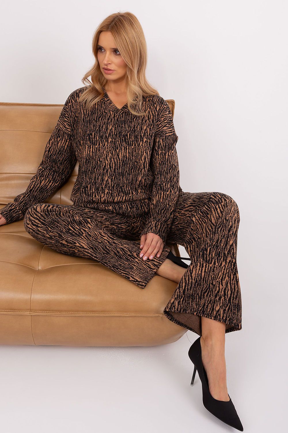 Uformelt stretch bomullssett til dame til dame fra MS StyleHaven, laget av Bomull, farge Brun, størrelse S/M, med long ermer, perfekt til casual; dress