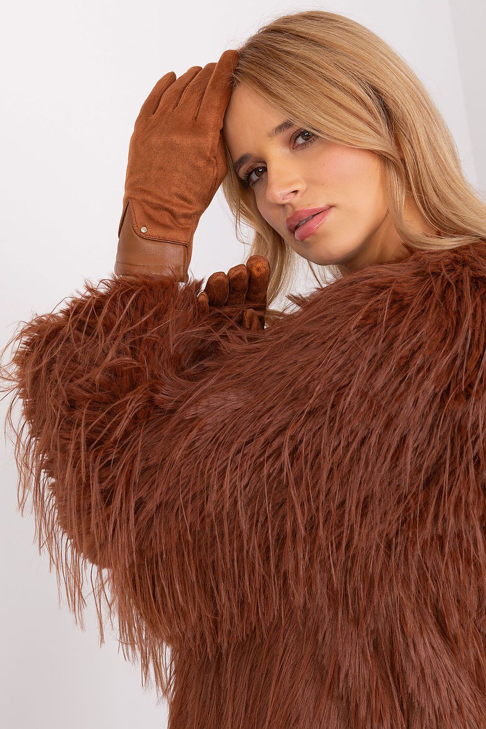 Oppdag vårt utvalg av stilfulle Rød 2 Hansker AT til dame i ulike størrelser og kvalitetsmaterialer – perfekte til jobb, fritid og alle dager. Rask levering og gode priser hos MS Stylehaven. se mer!