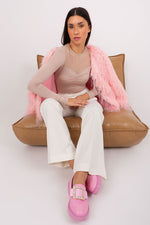 Oppdag vårt utvalg av stilfulle Grå Jakke AT til dame i ulike størrelser og kvalitetsmaterialer – perfekte til jobb, fritid og alle dager. Rask levering og gode priser hos MS Stylehaven. se mer!