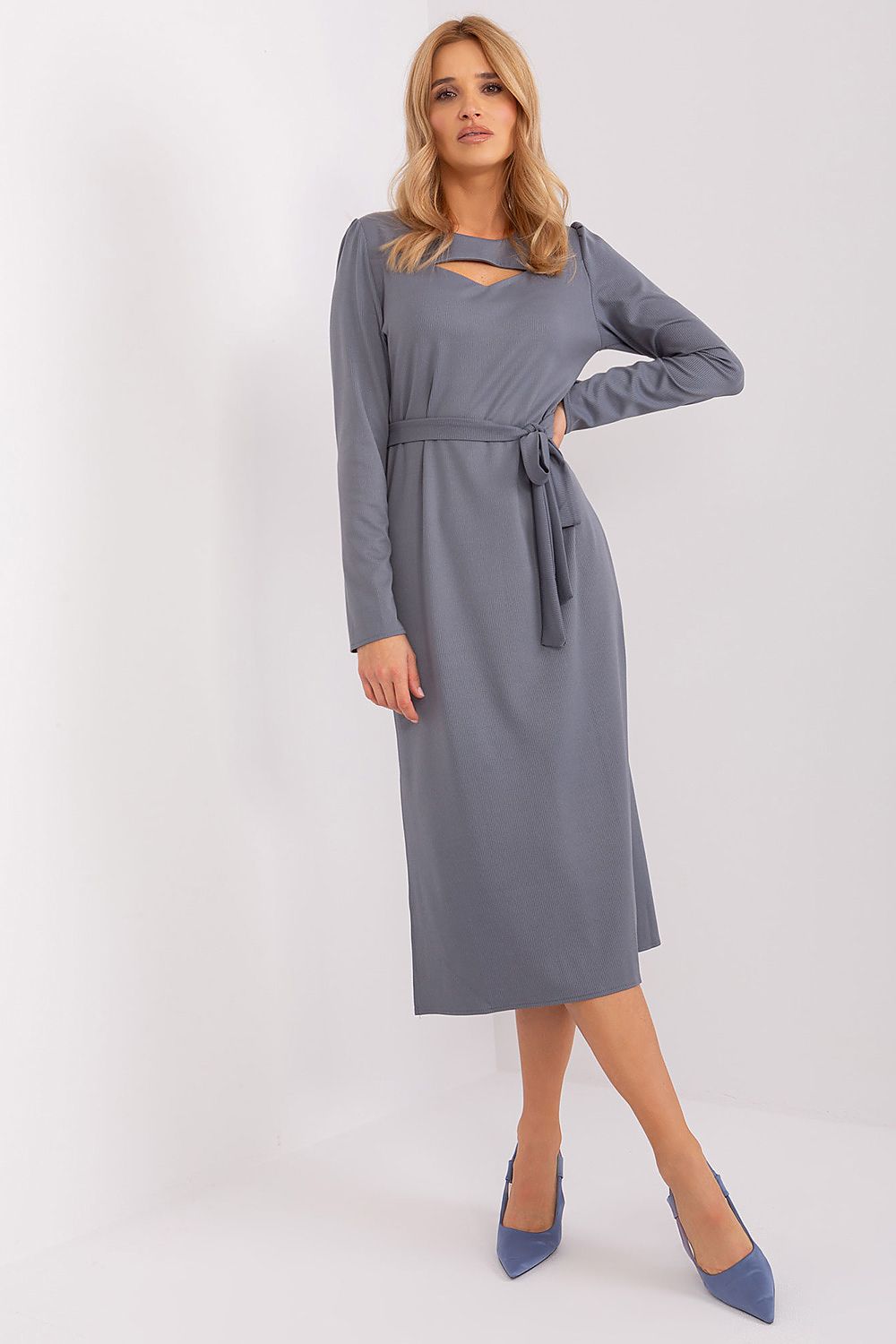 Elegant Lakerta Ribbed Midi-kjole til dame fra MS StyleHaven, laget av Bomull; polyester; Elastan, farge Fiolett, størrelse L/XL, med long ermer, perfekt til casual; dress