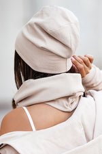 Oppdag vårt utvalg av stilfulle  Sett IVON til dame i ulike størrelser og kvalitetsmaterialer – perfekte til jobb; fritid og alle dager. Rask levering og gode priser hos MS Stylehaven. se mer!