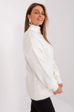 Oppdag vårt utvalg av stilfulle  Høyhalset krage AT til dame i ulike størrelser og kvalitetsmaterialer – perfekte til jobb, fritid og alle dager. Rask levering og gode priser hos MS Stylehaven. se mer!