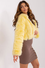 Oppdag vårt utvalg av stilfulle  Jakke - AT til dame i ulike størrelser og kvalitetsmaterialer – perfekte til jobb; fritid og alle dager. Rask levering og gode priser hos MS Stylehaven. se mer!