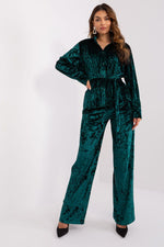 Lakerta veloursett i 2 deler til dame fra MS StyleHaven, laget av Velur; Bomull; polyester, farge Grønn, størrelse S/M, med 45720 ermer, perfekt til casual; dress