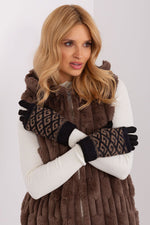 Oppdag vårt utvalg av stilfulle Blå Hansker AT til dame i ulike størrelser og kvalitetsmaterialer – perfekte til jobb, fritid og alle dager. Rask levering og gode priser hos MS Stylehaven. se mer!