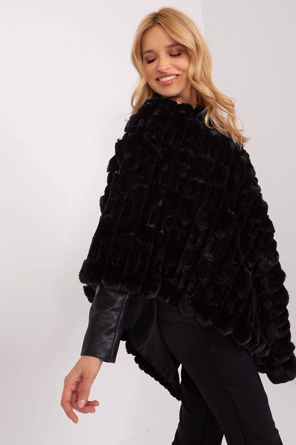 Poncho - AT