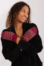 Oppdag vårt utvalg av stilfulle  Hansker AT til dame i ulike størrelser og kvalitetsmaterialer – perfekte til jobb, fritid og alle dager. Rask levering og gode priser hos MS Stylehaven. se mer!