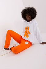 Oppdag vårt utvalg av stilfulle  Sett - Relevans til dame i ulike størrelser og kvalitetsmaterialer – perfekte til jobb; fritid og alle dager. Rask levering og gode priser hos MS Stylehaven. se mer!