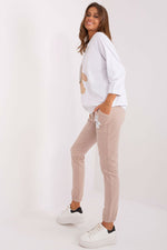 Oppdag vårt utvalg av stilfulle  Sett - Relevans til dame i ulike størrelser og kvalitetsmaterialer – perfekte til jobb; fritid og alle dager. Rask levering og gode priser hos MS Stylehaven. se mer!