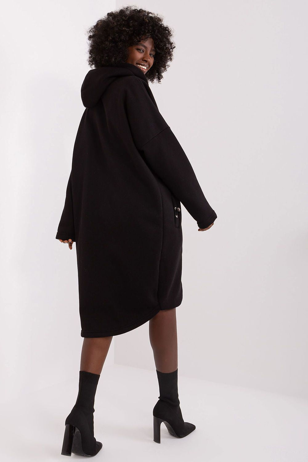 Oppdag vårt utvalg av stilfulle Beige Genser - Relevans til dame i ulike størrelser og kvalitetsmaterialer – perfekte til jobb; fritid og alle dager. Rask levering og gode priser hos MS Stylehaven. se mer!