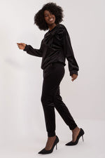 Oppdag vårt utvalg av stilfulle  Sett Italia Moda til dame i ulike størrelser og kvalitetsmaterialer – perfekte til jobb, fritid og alle dager. Rask levering og gode priser hos MS Stylehaven. se mer!