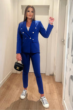 Jakke Cabba til dame fra MS StyleHaven; laget av Sateng; farge GrÃ¸nn; stÃ¸rrelse 36; med long ermer; perfekt til dress