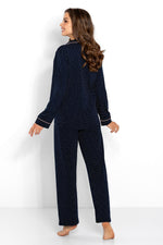 Pyjamas Momenti Per Me til dame fra MS StyleHaven, laget av Bomull; Elastan-1, farge Marineblå, størrelse M, med long ermer, perfekt til casual; dress