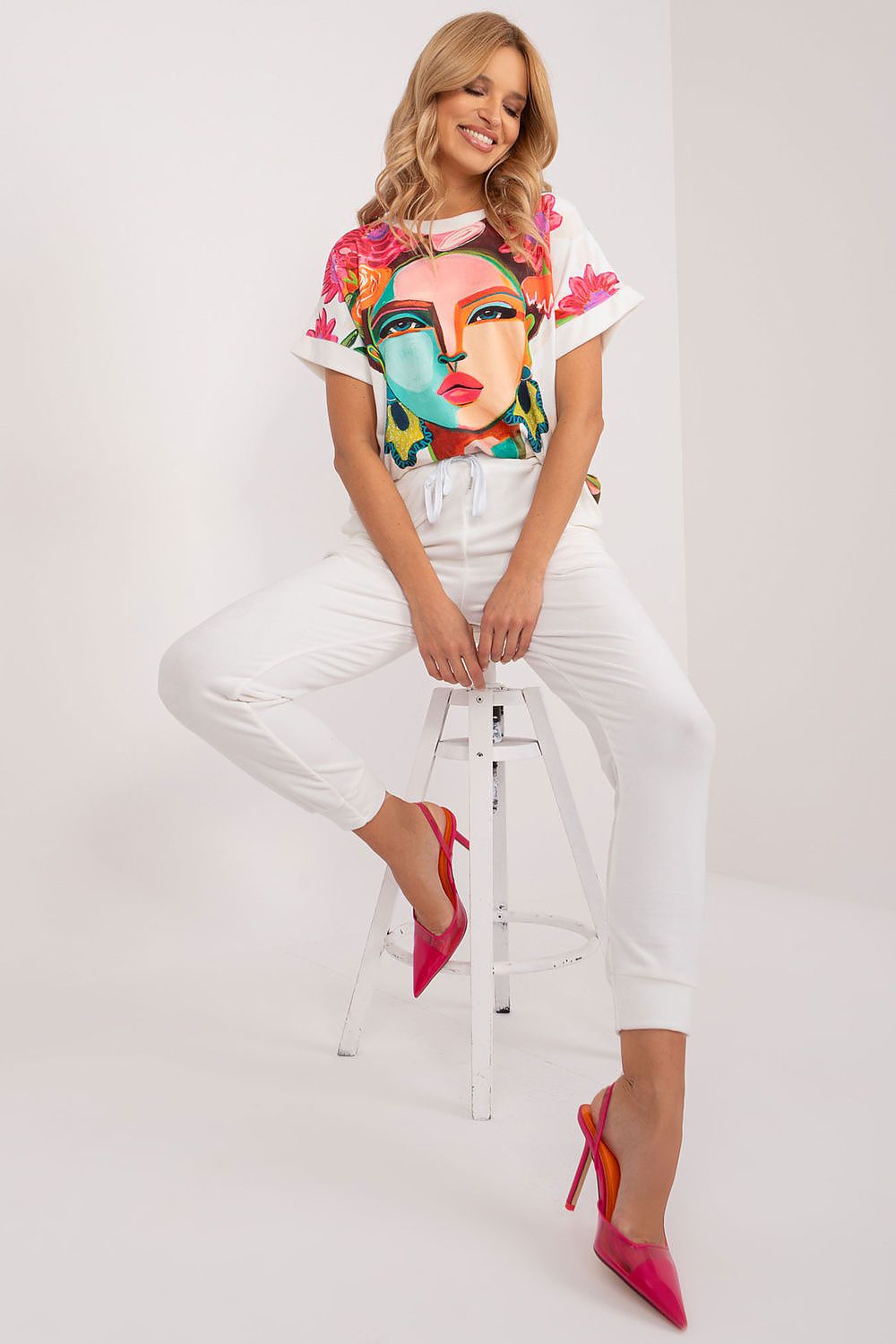 Oppdag vårt utvalg av stilfulle  Sett Rue Paris til dame i ulike størrelser og kvalitetsmaterialer – perfekte til jobb, fritid og alle dager. Rask levering og gode priser hos MS Stylehaven. se mer!