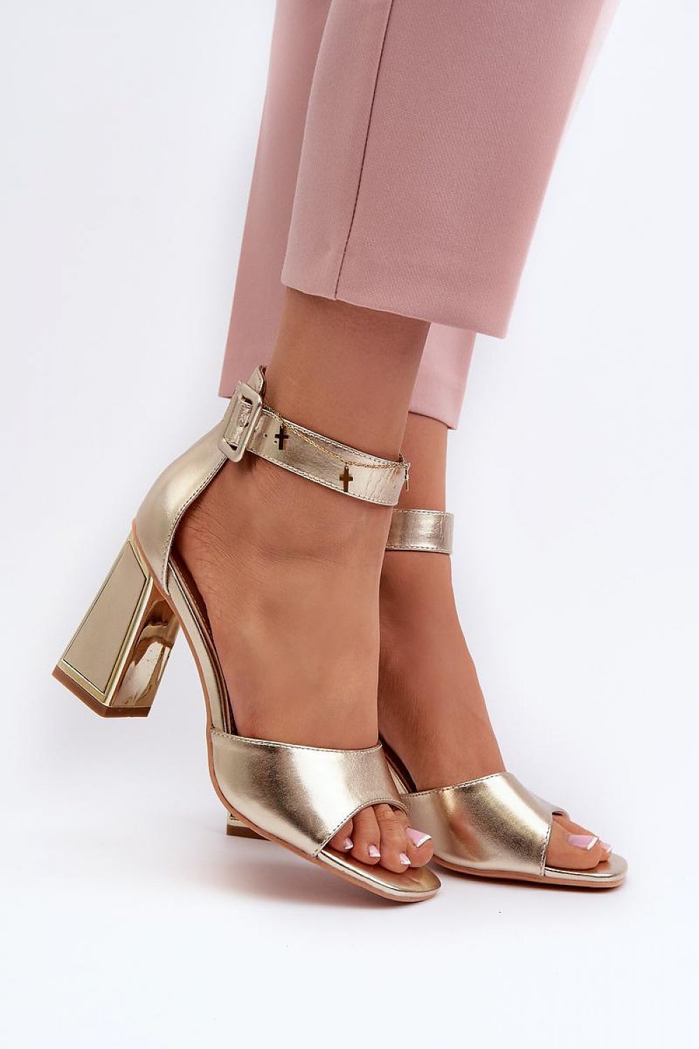 Hælsandaler Step in style til dame fra MS StyleHaven, laget av polyester, farge Svart, størrelse 39, med 45720 ermer, perfekt til dress