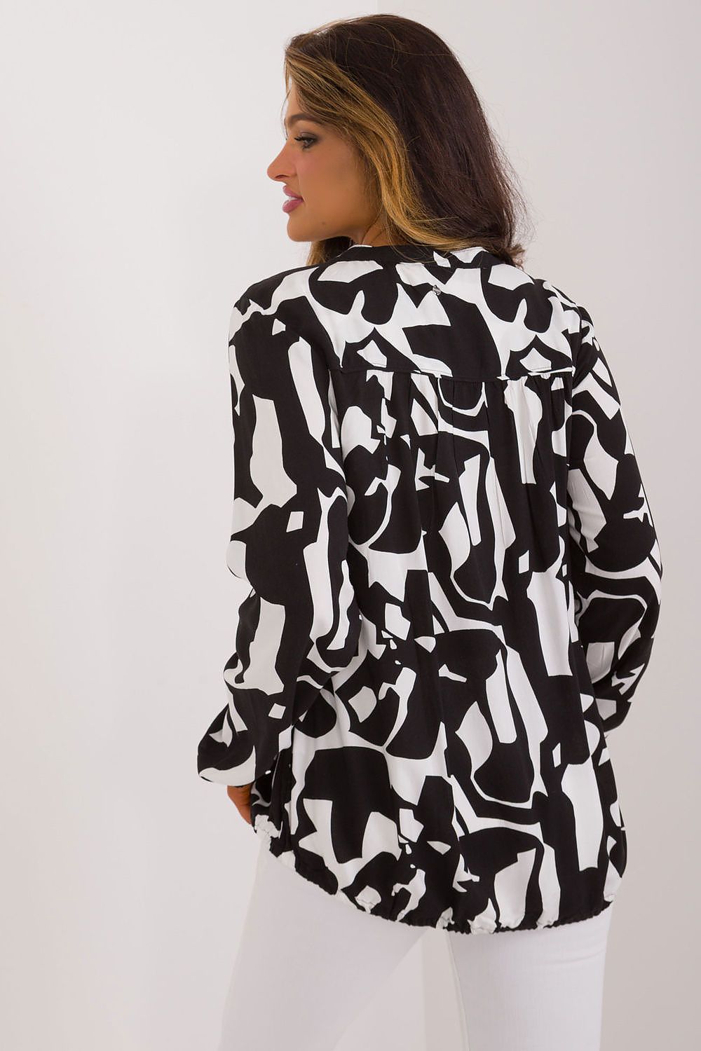 Bluse Sublevel til dame fra MS StyleHaven; laget av Viskose; farge Hvit; stÃƒÂ¸rrelse L; med long ermer