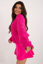 Oppdag vårt utvalg av stilfulle Rosa 2 Jumper AT til dame i ulike størrelser og kvalitetsmaterialer - perfekte til jobb, fritid og alle dager. Rask levering og gode priser hos MS Stylehaven. se mer!