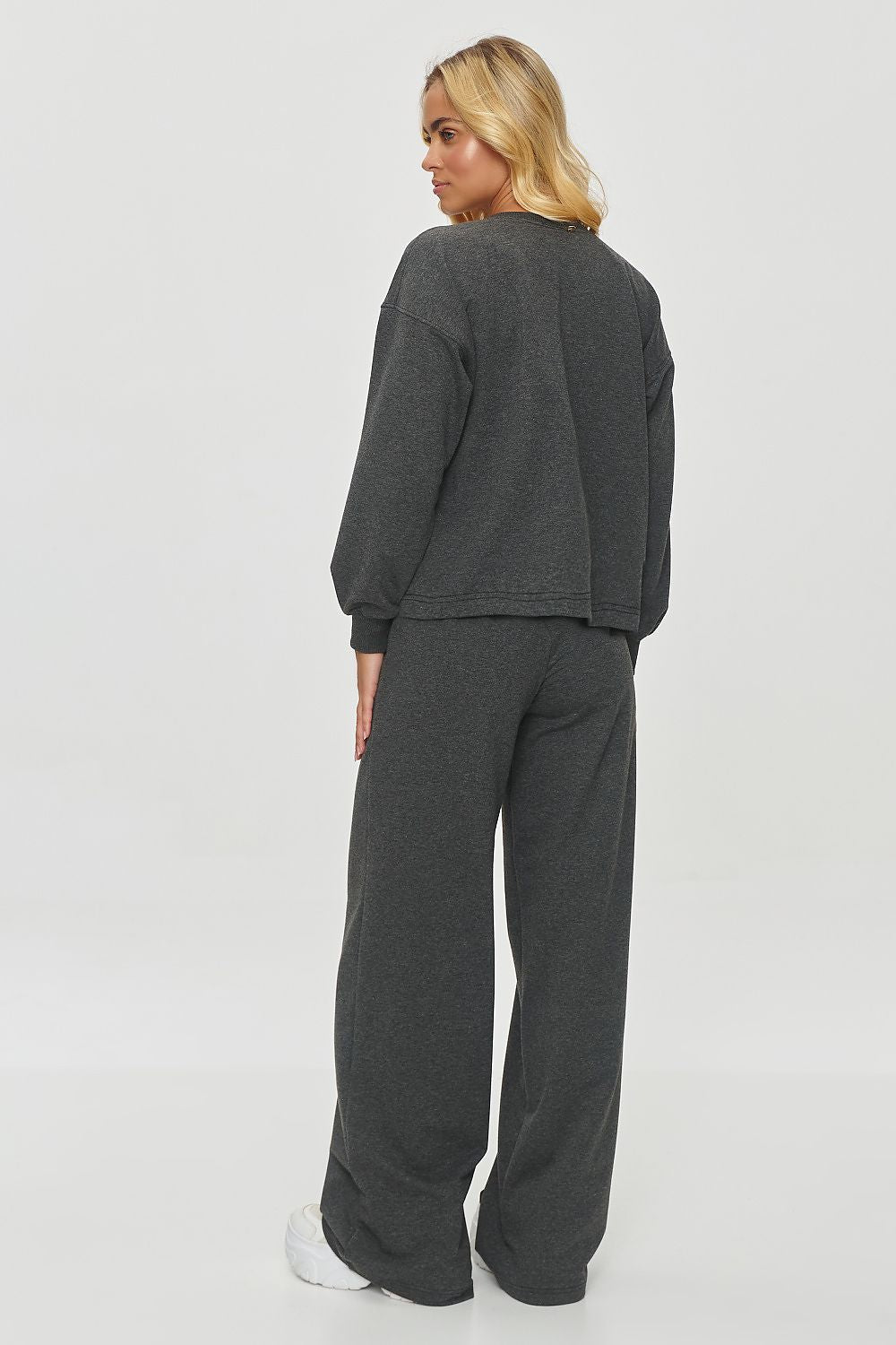 Sett Makadamia til dame fra MS StyleHaven, laget av Bomull; Elastan-1, farge beige, størrelse 36, med long ermer, perfekt til casual; dress
