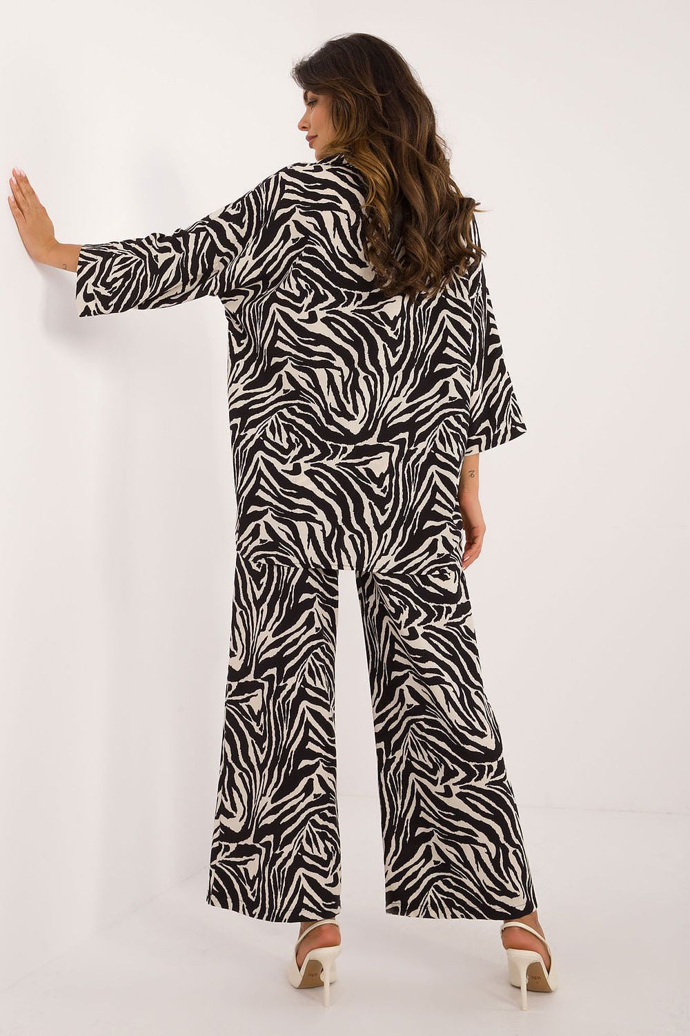 Oppdag vårt utvalg av stilfulle  Sett Italia Moda til dame i ulike størrelser og kvalitetsmaterialer – perfekte til jobb, fritid og alle dager. Rask levering og gode priser hos MS Stylehaven. se mer!