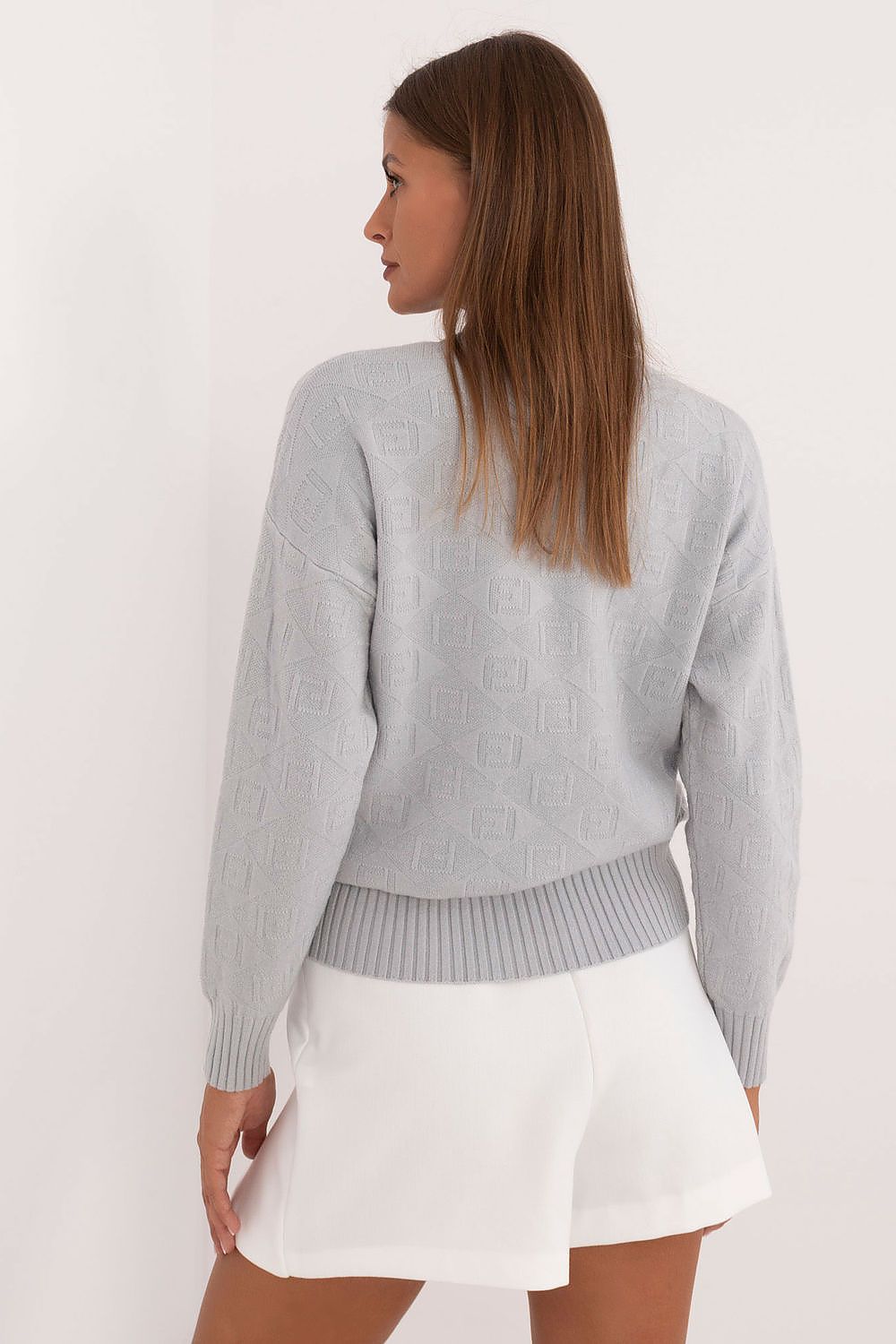 Oppdag vårt utvalg av stilfulle  Jumper - AT til dame i ulike størrelser og kvalitetsmaterialer – perfekte til jobb; fritid og alle dager. Rask levering og gode priser hos MS Stylehaven. se mer!