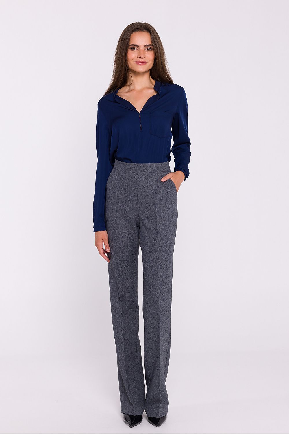Bluse Stylove til dame fra MS StyleHaven, laget av polyester, farge Marineblå, størrelse M, med long ermer, perfekt til dress