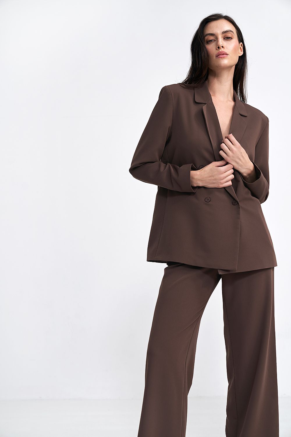 Jakke Nife til dame fra MS StyleHaven, laget av polyester; Viskose, farge Brun, størrelse 42, med long ermer, perfekt til casual; dress