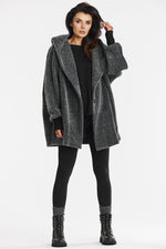 Oppdag vårt utvalg av stilfulle Grå Frakk awama til dame i ulike størrelser og kvalitetsmaterialer – perfekte til jobb, fritid og alle dager. Rask levering og gode priser hos MS Stylehaven. se mer!