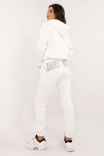 Oppdag vårt utvalg av stilfulle  Angi fabrikkpris til dame i ulike størrelser og kvalitetsmaterialer – perfekte til jobb, fritid og alle dager. Rask levering og gode priser hos MS Stylehaven. se mer!