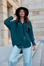 Urban Flow – asymmetrisk oversized skjorte fra Roco Fashion fra MS StyleHaven, størrelse L/XL, med long, bukselengde long, kjolelengde maxi, kjolestil sheath
